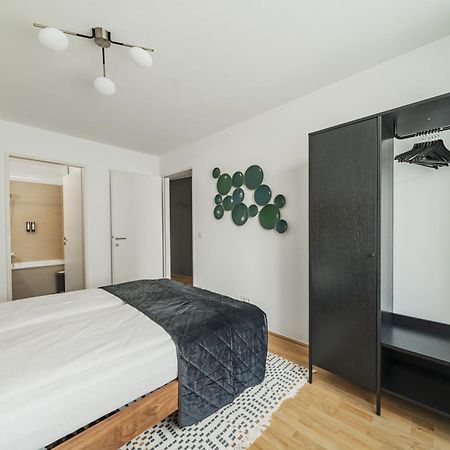 Urbm Pulse Aparthotel Wina Bagian luar foto
